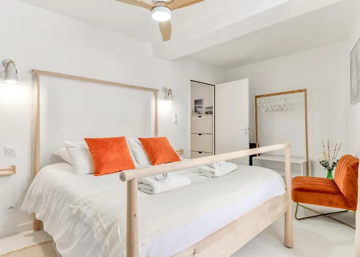 Les De Laure - L'or Blanc, Avec Vue Sur Le Chateau, Climatisation, A 160 M De La Cite Medievale *