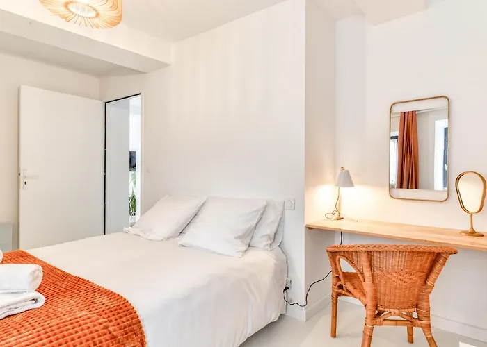 Les De Laure - L'or Blanc, Avec Vue Sur Le Chateau, Climatisation, Netflix, A 160 M De La Cite Medievale